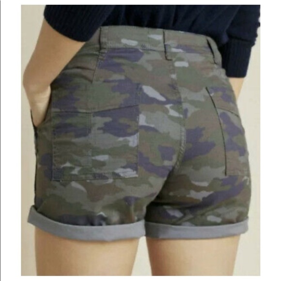 Anthropologie The Wanderer camo short size 25 EUC - Picture 3 of 7